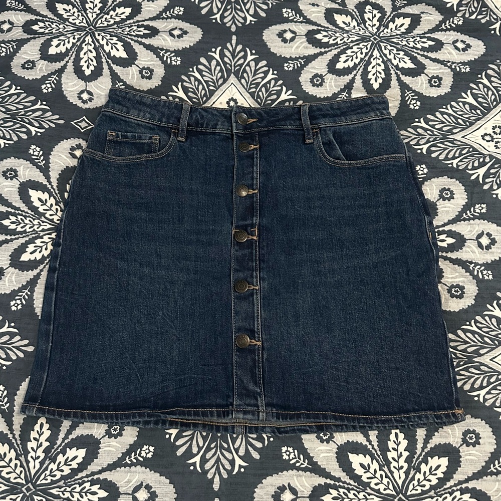 NWT Button down denim skirt